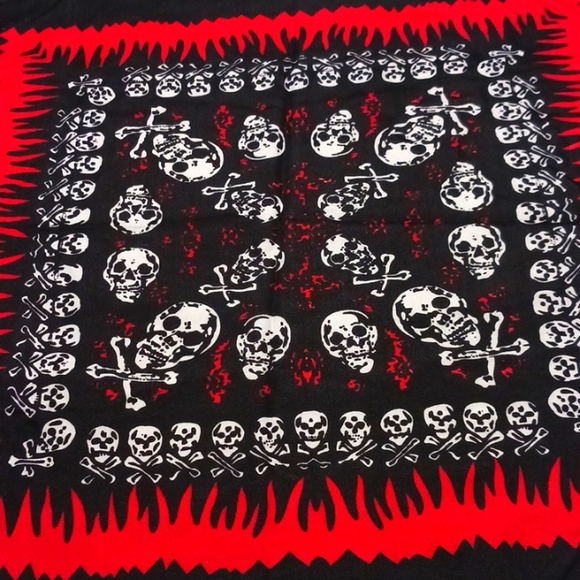 Vintage skull and bones bandana Red Black White 22in length - Picture 2 of 2